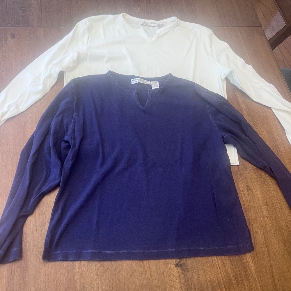 Pair of long sleeve t-shirts.